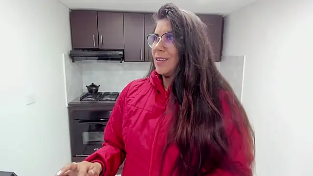 Snapshot of Luna_Dumont chatting on 09-30-25, 11:15 Luna Dumont online show from 09-30-25, 11:15