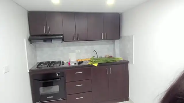 Snapshot of Luna_Dumont chatting on 12-02-25, 11:04 Luna Dumont online show from 12-02-25, 11:04