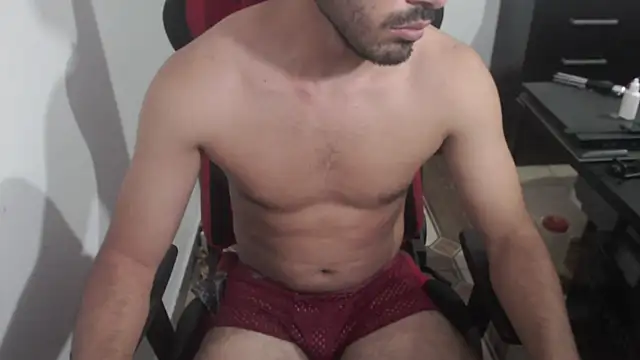 Snapshot of m16x16x chatting on 12-10-24, 10:05 m16x16x online show from 12-10-24, 10:05