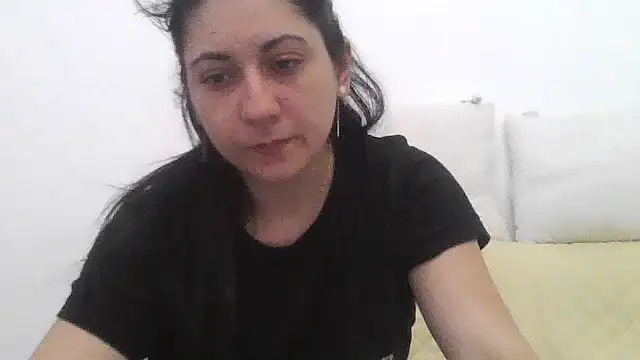 Snapshot of davenmichelle00 chatting on 02-01-26, 06:34 davenmichelle00 online show from 02-01-26, 06:34