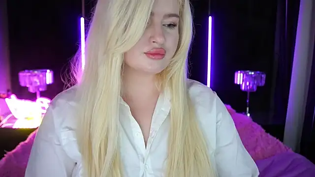 CocoSecretss online show from 12-17-24, 07:40