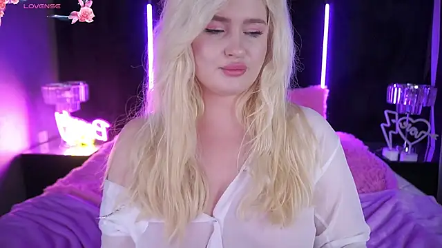 CocoSecretss online show from 02-11-25, 10:48