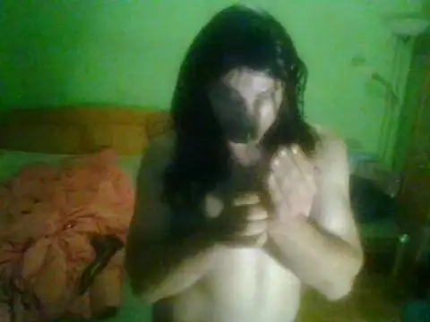 Snapshot of Piter9023 chatting on 09-22-25, 01:40 Piter9023 online show from 09-22-25, 01:40