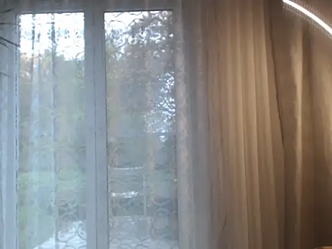 Snapshot of Piter9023 chatting on 10-17-25, 07:00 Piter9023 online show from 10-17-25, 07:00