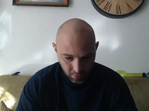 Snapshot of Piter9023 chatting on 10-20-25, 08:59 Piter9023 online show from 10-20-25, 08:59