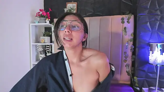 kendall saenz online show from 02-23-26, 07:44