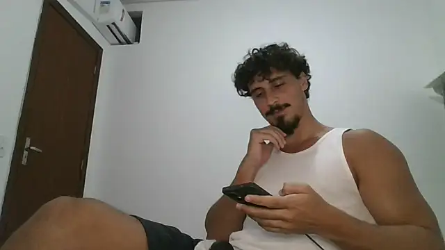 milkoffe online show from 02-02-26, 01:04