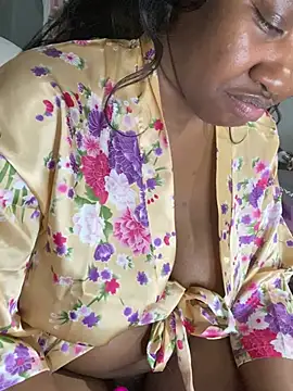 Snapshot of juicesowet chatting on 01-19-25, 02:36 juicesowet online show from 01-19-25, 02:36