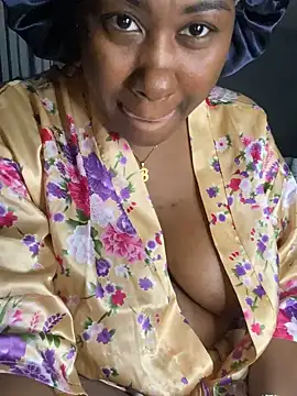 Snapshot of juicesowet chatting on 02-06-25, 06:18 juicesowet online show from 02-06-25, 06:18