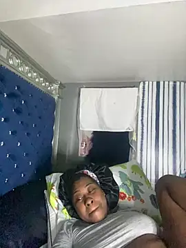 Snapshot of juicesowet chatting on 02-27-25, 09:11 juicesowet online show from 02-27-25, 09:11