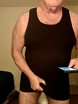 Snapshot of ShoreCock chatting on 12-12-24, 11:18 ShoreCock online show from 12-12-24, 11:18