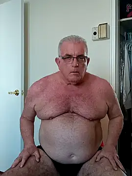 Snapshot of ShoreCock chatting on 02-28-25, 01:03 ShoreCock online show from 02-28-25, 01:03