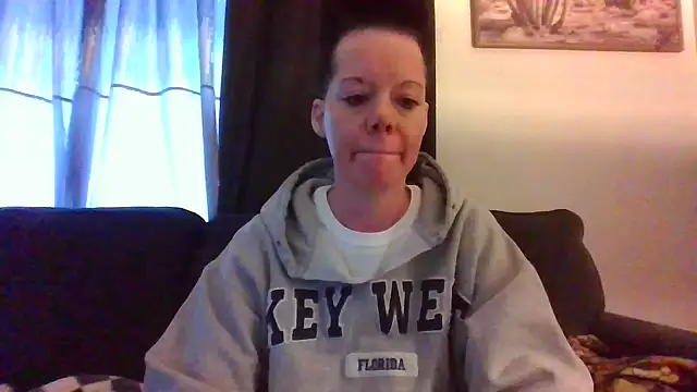 SidneyRaee online show from 01-04-25, 09:52