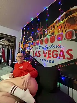 SidneyRaee online show from 01-17-25, 06:02