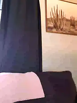 SidneyRaee online show from 02-13-25, 06:38