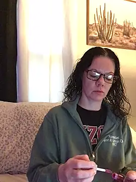 SidneyRaee online show from 09-08-25, 03:44