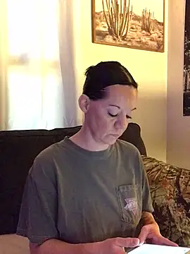 SidneyRaee online show from 10-02-25, 05:31