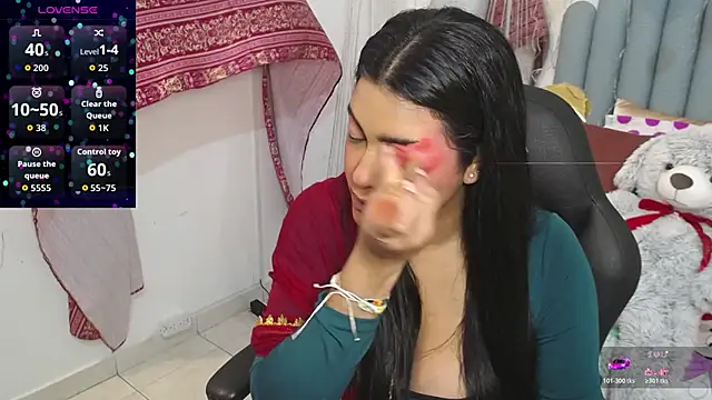 lakshmiraniii online show from 11-22-25, 11:42