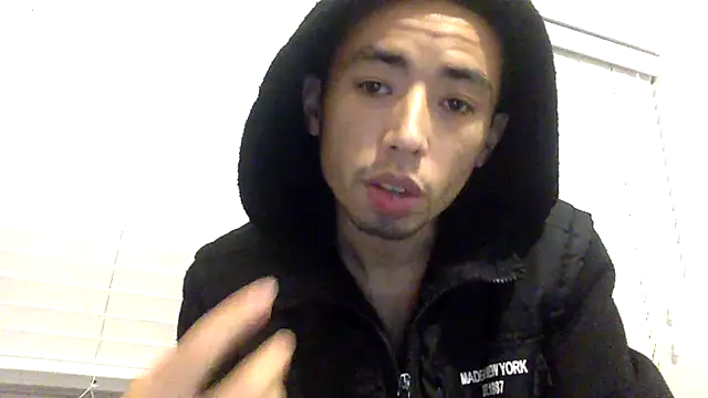 Snapshot of lilboygonewild chatting on 11-15-25, 01:14 lilboygonewild online show from 11-15-25, 01:14