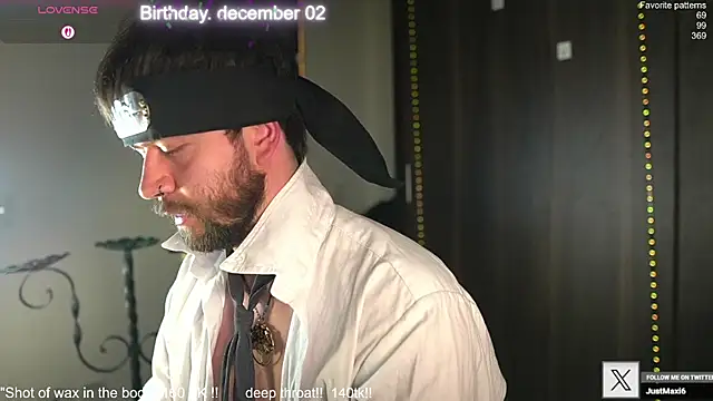 Snapshot of just_maxii chatting on 11-15-25, 10:48 just maxii online show from 11-15-25, 10:48