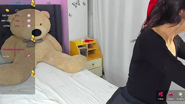 SophiaLiu online show from 02-01-25, 11:48