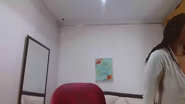 Sara Marks online show from 10-04-25, 12:03