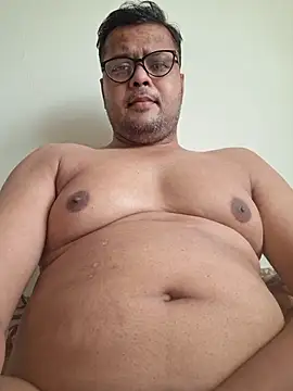 dirtybearr online show from 11-01-25, 06:04