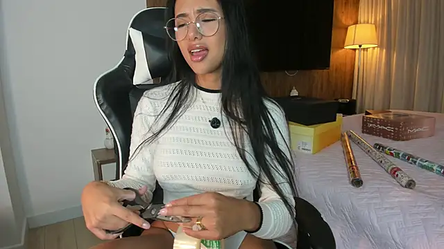 soycamig online show from 11-20-25, 10:53