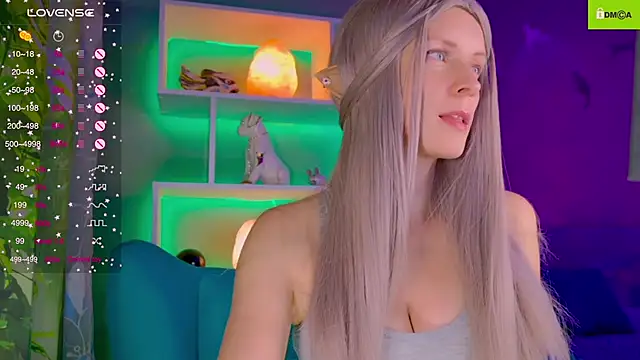 Snapshot of Flash_Summer chatting on 10-08-25, 12:08 Flash Summer online show from 10-08-25, 12:08