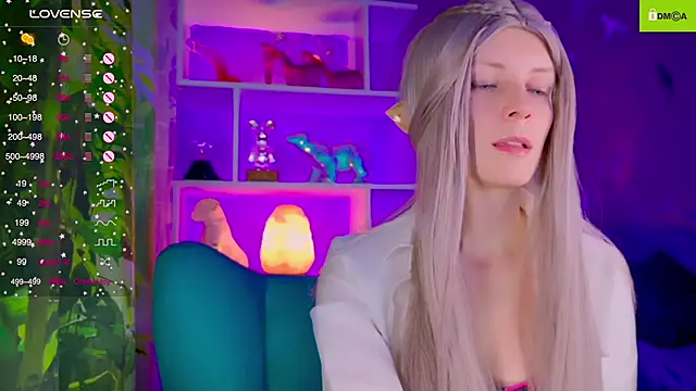 Snapshot of Flash_Summer chatting on 11-07-25, 11:49 Flash Summer online show from 11-07-25, 11:49