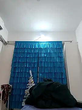 Snapshot of Angel_rani2 chatting on 02-11-26, 01:38 Angel rani2 online show from 02-11-26, 01:38