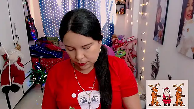 Snapshot of claryssa_ chatting on 12-23-24, 08:36 claryssa online show from 12-23-24, 08:36