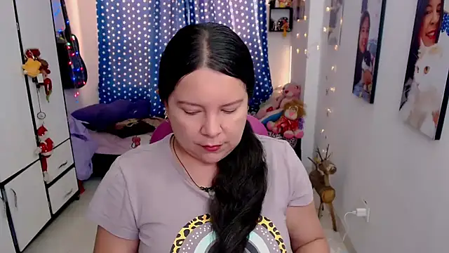 claryssa  online show from 02-09-26, 08:57