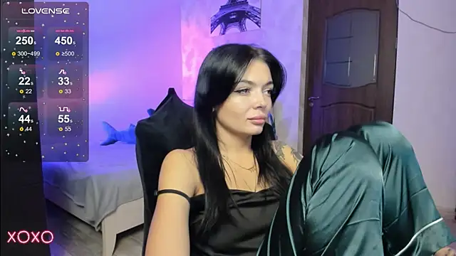 Snapshot of Mariella_Adamss chatting on 02-16-25, 03:05 Mariella Adamss online show from 02-16-25, 03:05