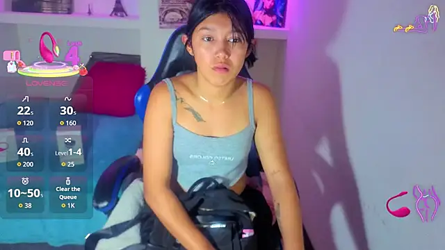 emily rosse04 online show from 10-25-25, 11:51