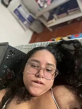 CurlyGirl 1 online show from 01-10-26, 09:30