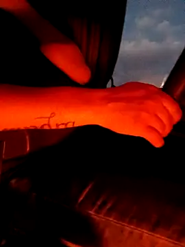 manuelymanuela online show from 11-20-25, 05:23