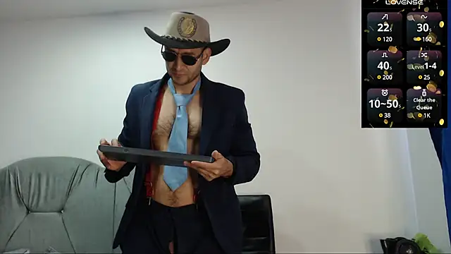 sexy-boy071 online show from 02-14-25, 08:26