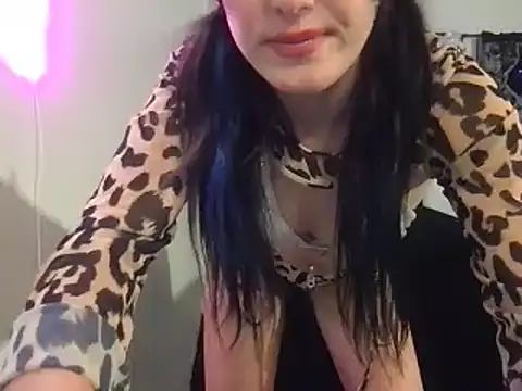 kittycatkendra online show from 12-14-24, 08:34