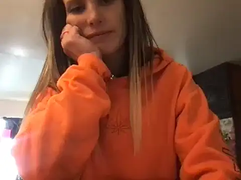 kittycatkendra online show from 01-27-25, 08:39