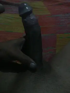 Snapshot of dotado_Al chatting on 10-25-25, 03:03 dotado Al online show from 10-25-25, 03:03