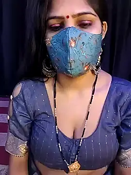 Snapshot of MUMTAJ_1 chatting on 12-15-24, 07:21 MUMTAJ 1 online show from 12-15-24, 07:21