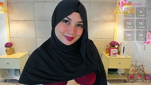 Snapshot of _anjum_ chatting on 09-26-25, 12:20 anjum online show from 09-26-25, 12:20