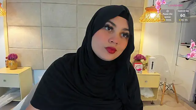 Snapshot of _anjum_ chatting on 10-20-25, 11:54 anjum online show from 10-20-25, 11:54