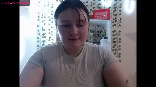 Light Luna online show from 01-12-25, 01:58