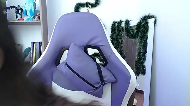 BlairVicent online show from 12-18-24, 03:22