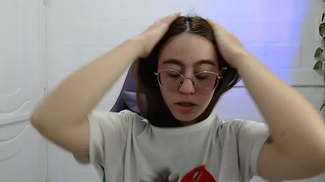 BlairVicent online show from 09-22-25, 01:46