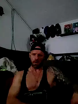 Snapshot of eltoulou chatting on 01-20-25, 02:11 eltoulou online show from 01-20-25, 02:11