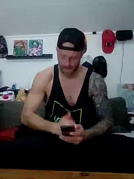 Snapshot of eltoulou chatting on 02-01-25, 05:39 eltoulou online show from 02-01-25, 05:39