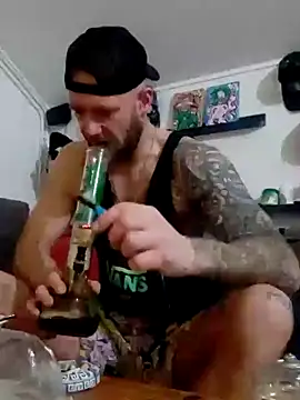 Snapshot of eltoulou chatting on 02-03-25, 01:52 eltoulou online show from 02-03-25, 01:52